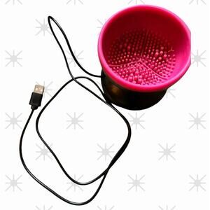 Alyfini Makeup brush cleaner